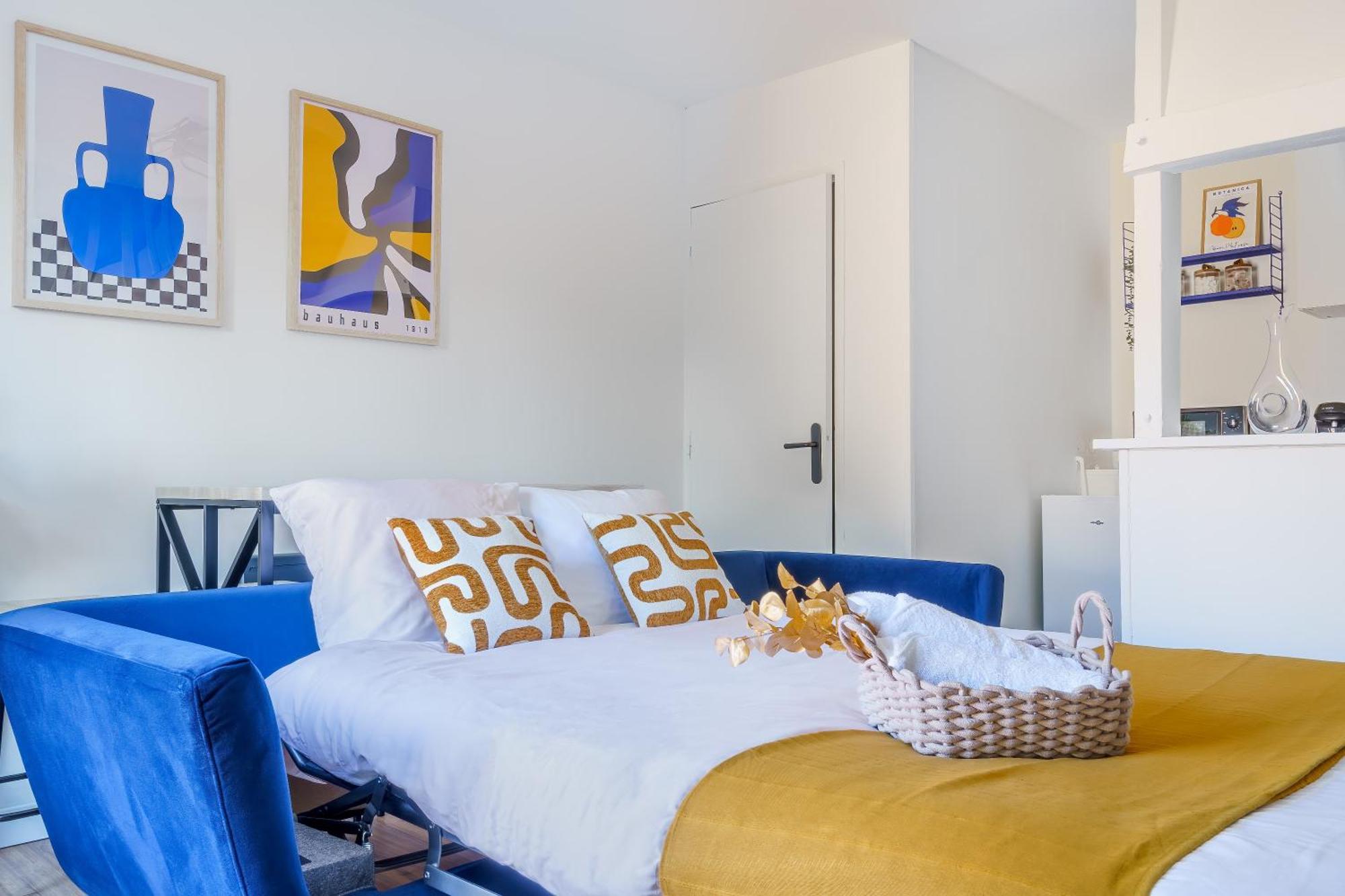 Maisonnette Bleu Horizon Avec Jardin - 2Min Gare - Serenito Homes Saint-Just-en-Chaussee Bagian luar foto