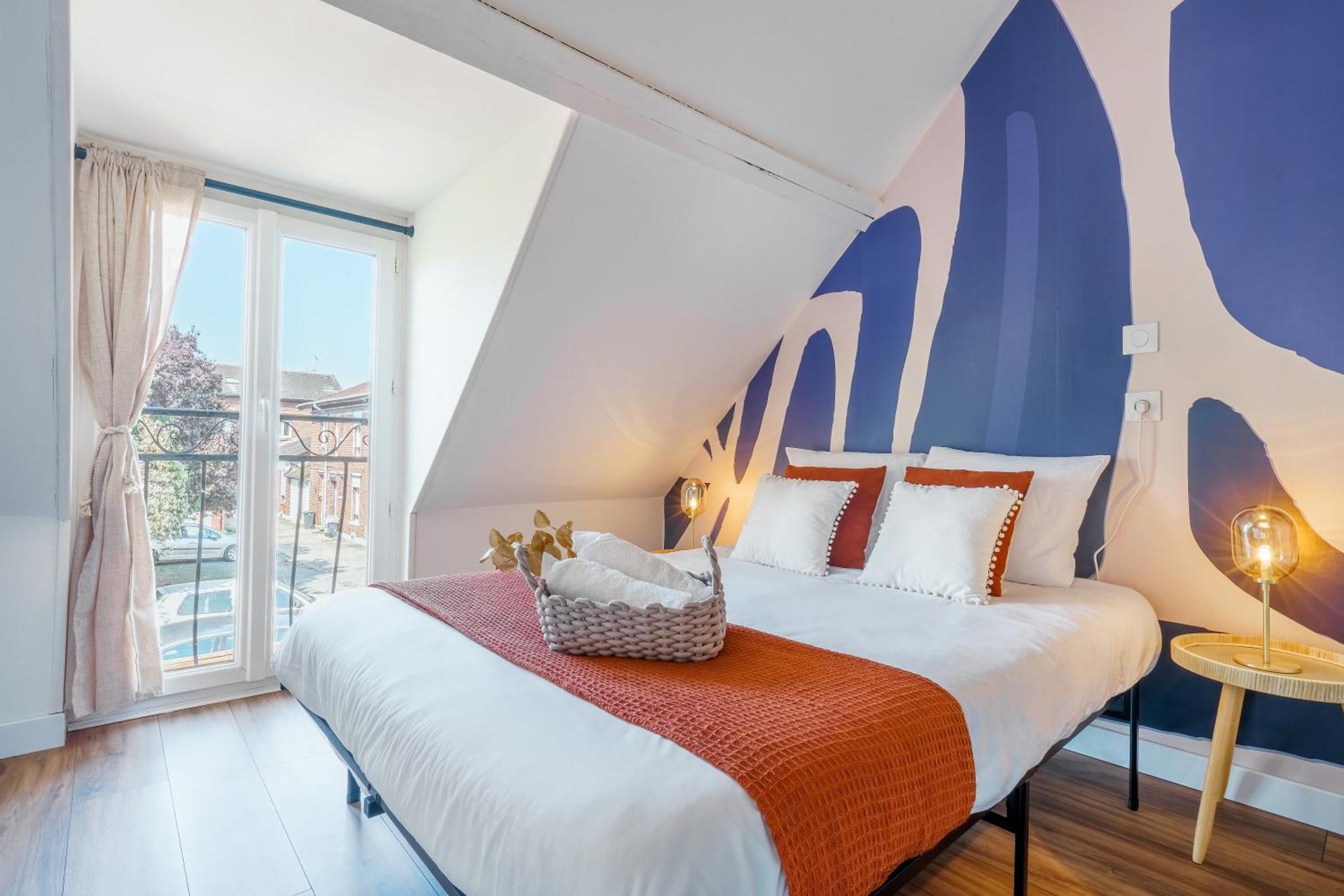 Maisonnette Bleu Horizon Avec Jardin - 2Min Gare - Serenito Homes Saint-Just-en-Chaussee Bagian luar foto